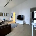 Fully Furnished And Modern Flat - Brussels Center